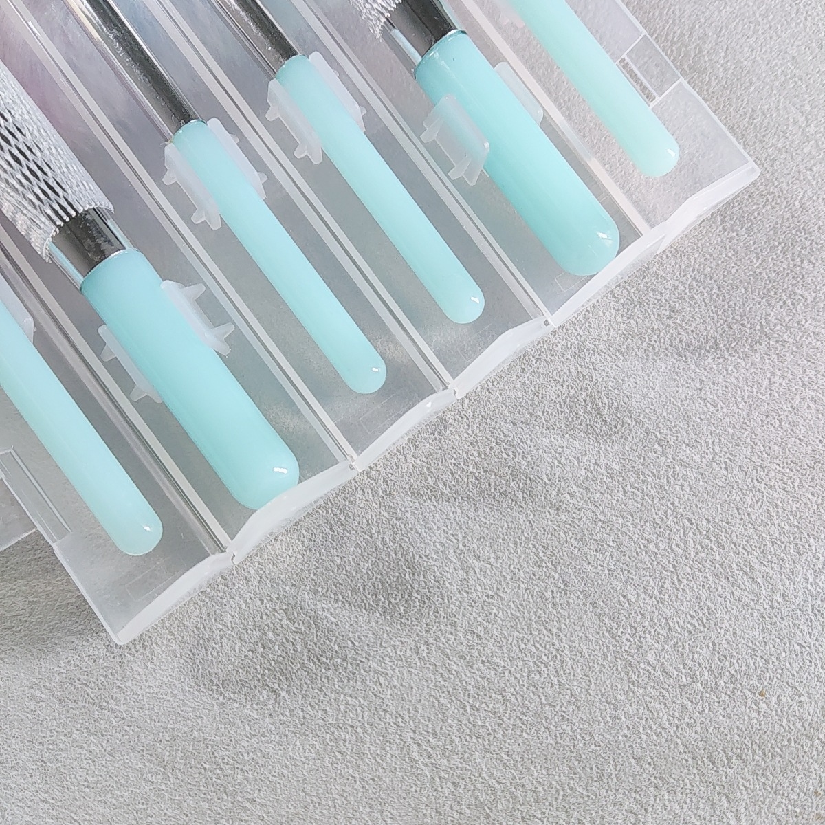 新品现货款水晶杆套刷PVC盒装6合一便携式收纳桶仿羊毛化妆刷批发详情15