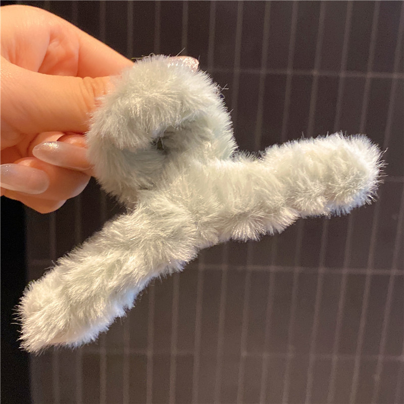 2023新款秋冬毛绒后脑勺发抓夹 网红毛绒可爱优雅鲨鱼夹发夹头饰详情24