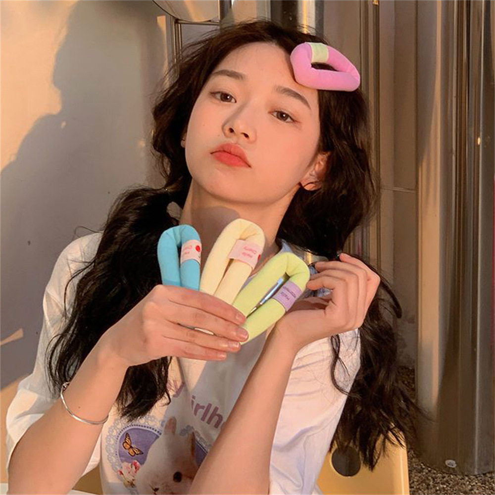 Cream-colored puffy sponge hair clips, cute large bangs clips, BB clips, makeup clips, hair clip edge clips, and teenage hair accessories pic 2