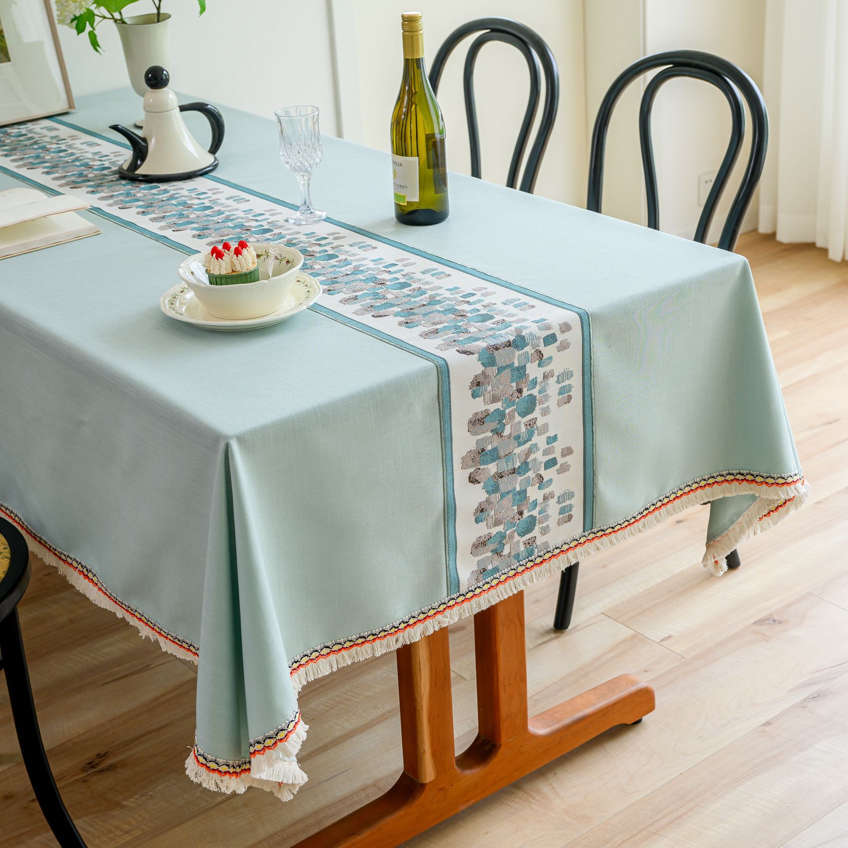 New Chinese-style embroidered tablecloth, cotton and linen solid color, Nordic light and fresh, rectangular for home use, with a sense of luxury pic 12