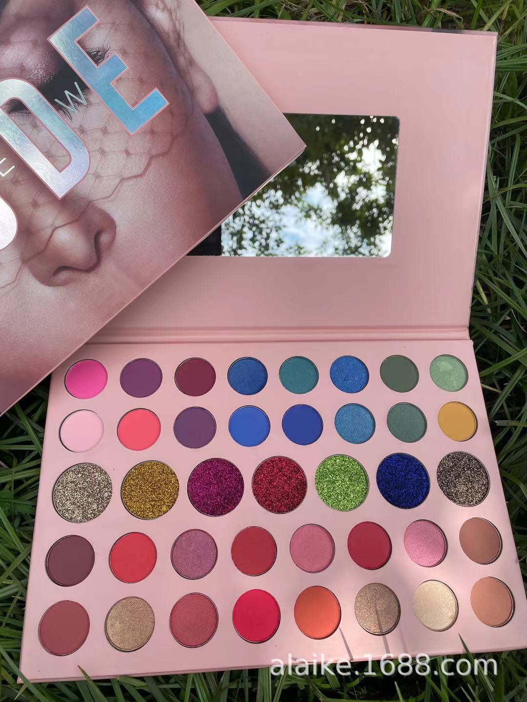 New foreign trade logo 39-color matte pearlescent eyeshadow, nude large paper eyeshadow, earth milk tea color eyeshadow 1 pic 4