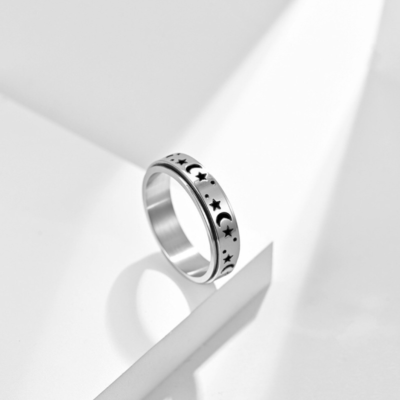欧美货源星星月亮钛钢戒指可转动解压男女戒指不锈钢饰品配饰批发详情12