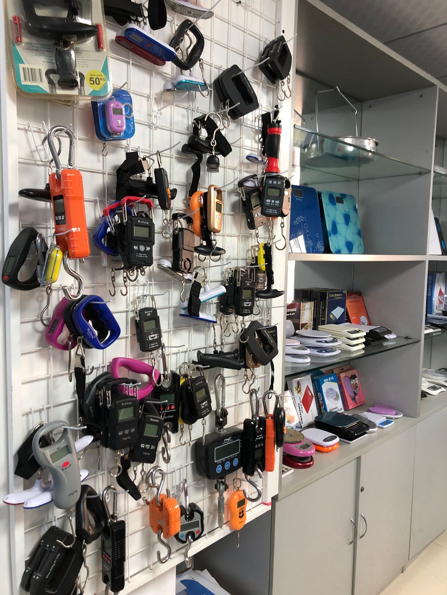 WeiHeng rechargeable keychain portable scale WH-A21 mini electronic scale, electronic portable scale, can weigh up to 25kg per jin pic 33