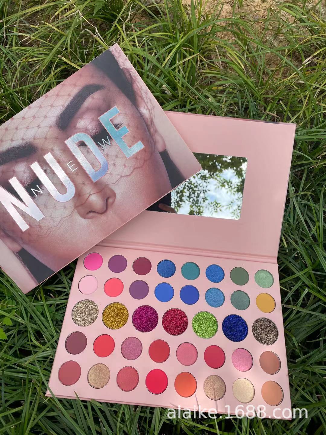 New foreign trade logo 39-color matte pearlescent eyeshadow, nude large paper eyeshadow, earth milk tea color eyeshadow 1 pic 3