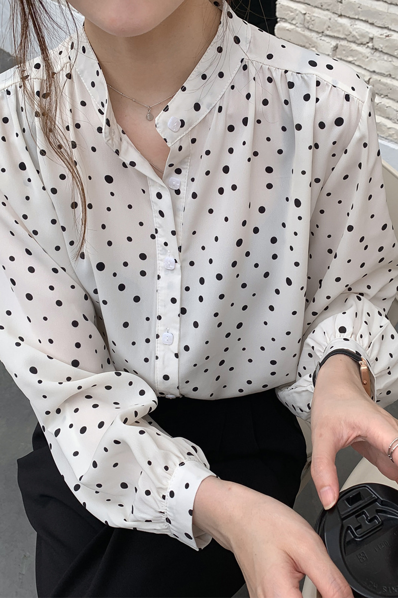 波点雪纺衬衫女2021春季韩版新款设计感时尚轻熟灯笼袖上衣打底衫详情6