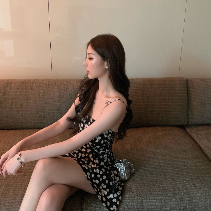 2020新款夏季小雏菊印花少女露肩雪纺吊带裙中长款系带显瘦连衣裙详情16