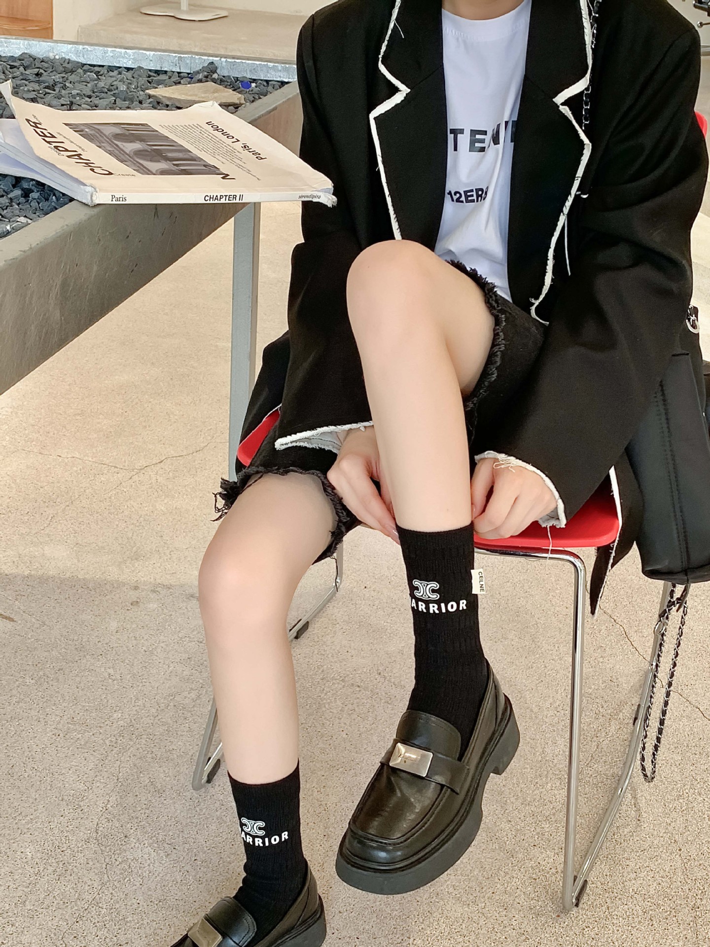 2023袜子女早秋字母欧货中筒袜ins棉质个性洋气百搭外穿网红潮袜详情7