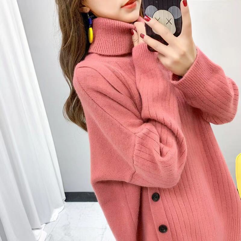 A new Korean style high-neck sweater for women in the autumn and winter of 2023, a loose and laid-back mid-length irregular knitted top pic 8
