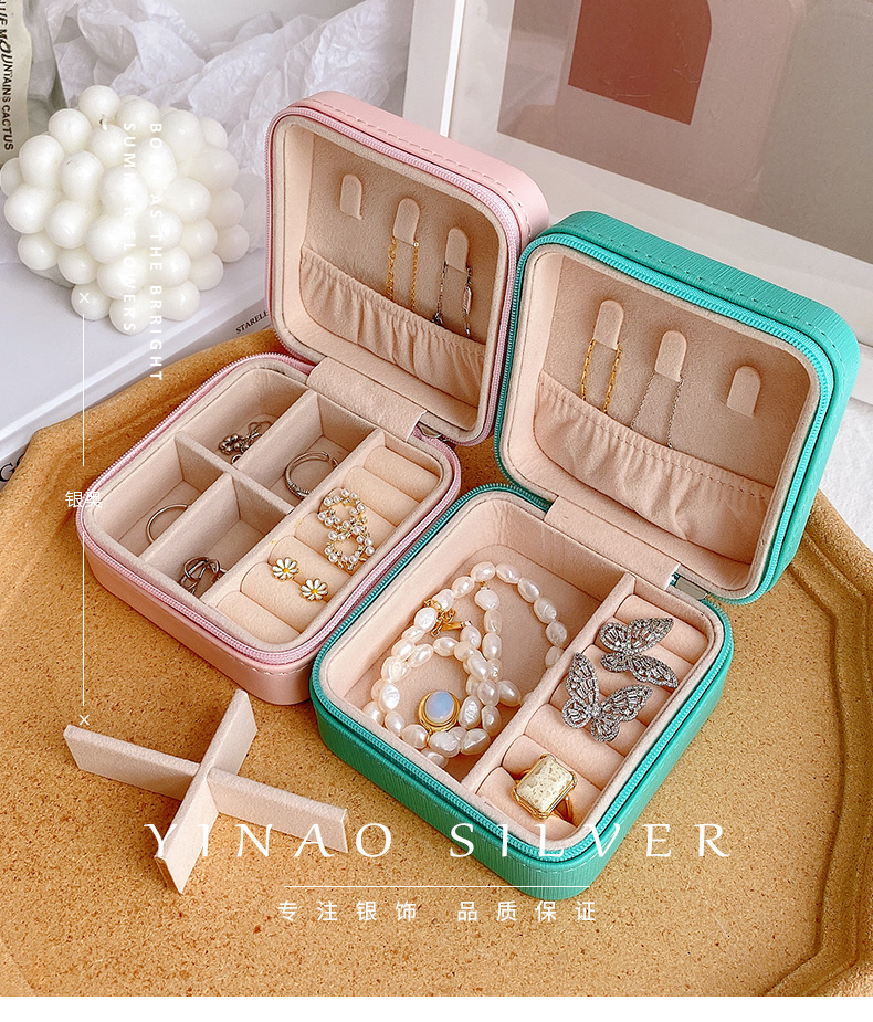 Simple and portable palm jewelry box, European and American ring and earring storage box, zipper flip cover travel trinket box pic 2
