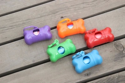 Pet supplies, pet plastic garbage bags with bone-shaped toilet picks, one bone per bag, wholesale of pet cleaning supplies pic 4