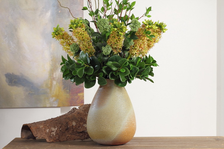 Dongli Flower Industry Factory offers wholesale of high-end artificial green plants with a touch, including green leaf jade and peperomia, as well as bouquets, desktop potted plants, and decorative flower arrangements pic 4