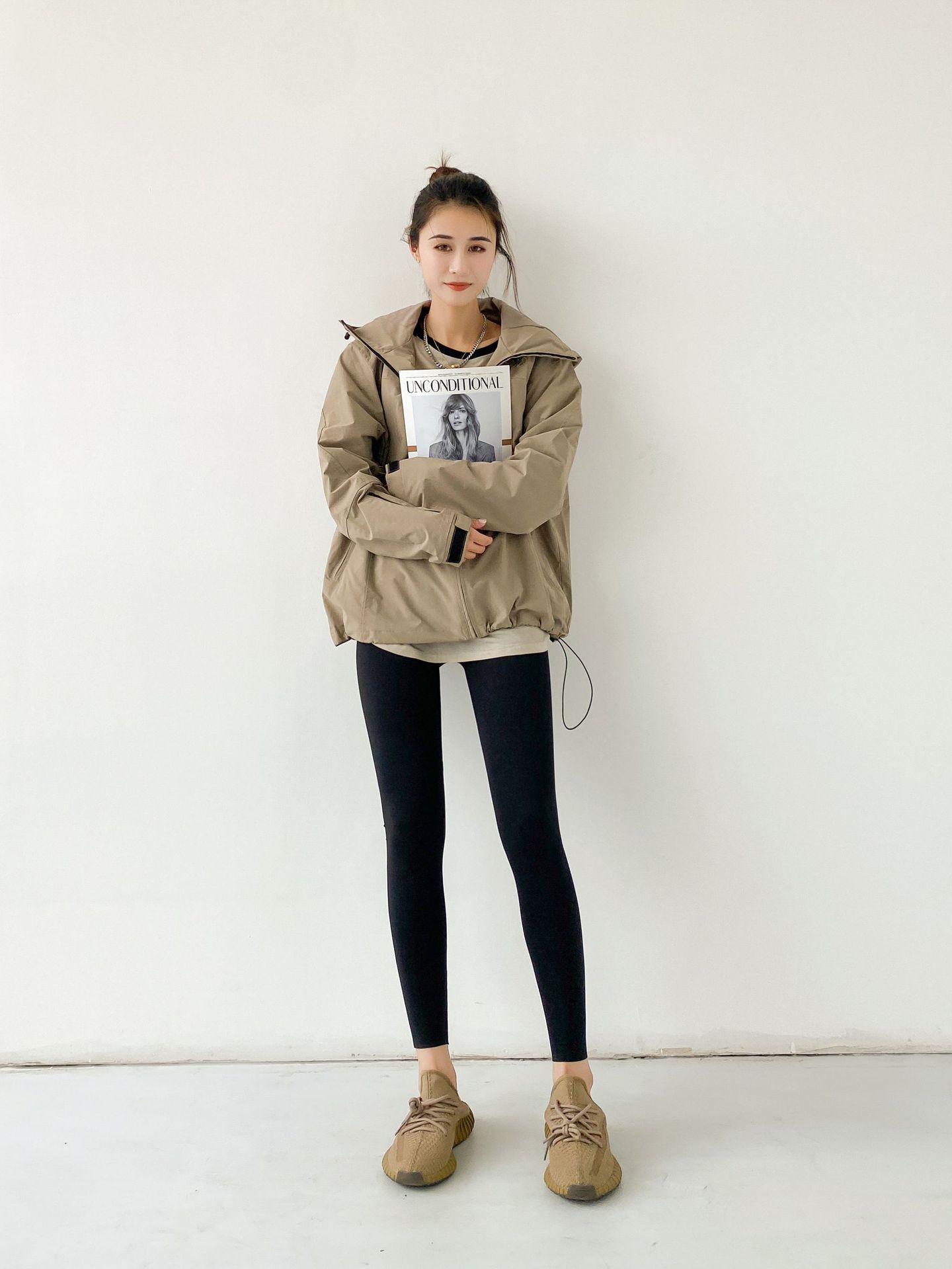 Wholesale of 2023 Spring and autumn tight-fitting high-waisted leggings, water-sparkling Barbie pants, a must-have for lifting buttocks, 9-inch pants, a one-piece replacement for women pic 33