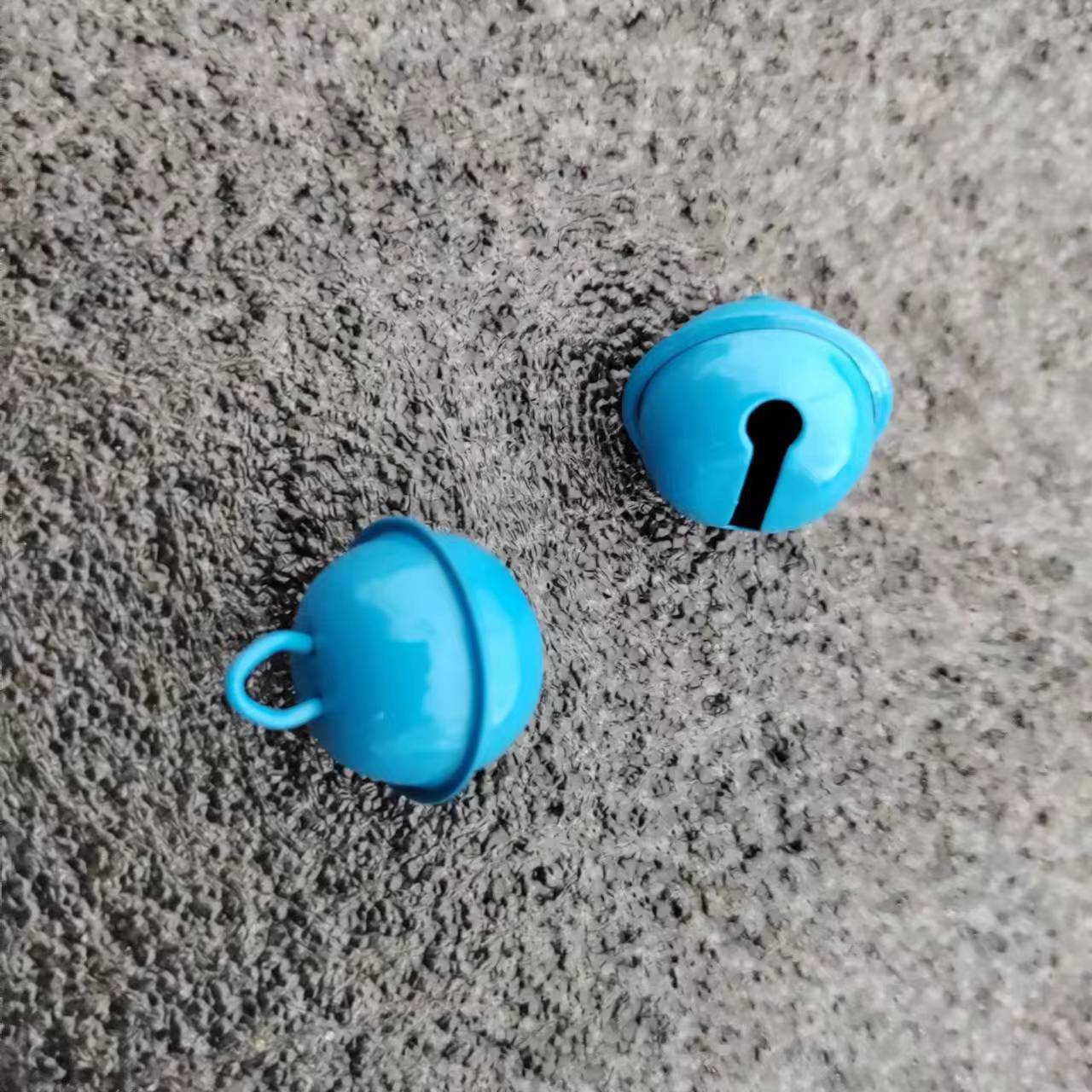 Factory wholesale of colorful one-character small bells, red Christmas cross bell pendants, decorative silver copper bells pic 31