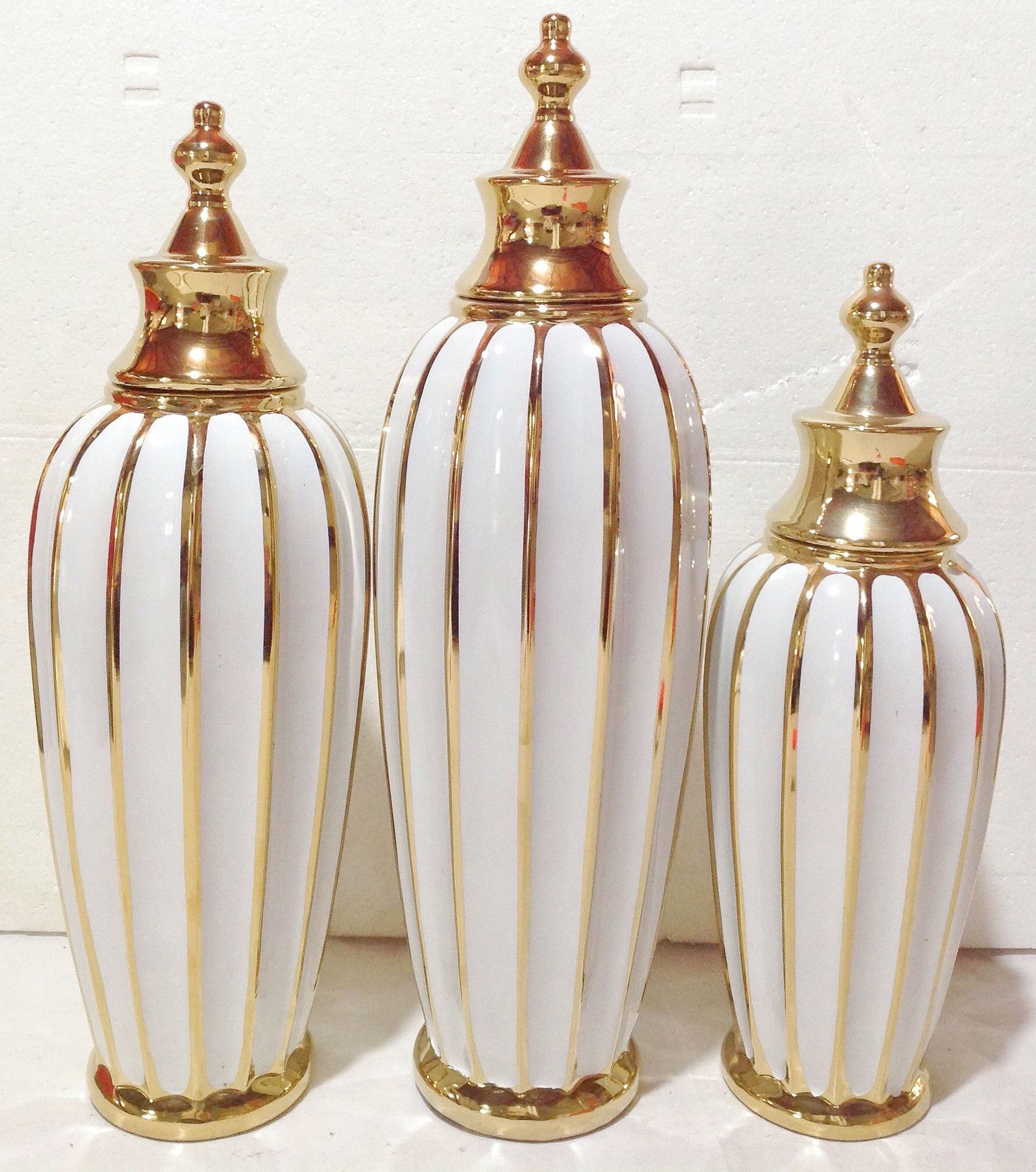 Ceramic light luxury electroplated general jar, platinum flower vase, handicraft display piece, entrance soft decoration, storage jar 2, Golden castle vase pic 1