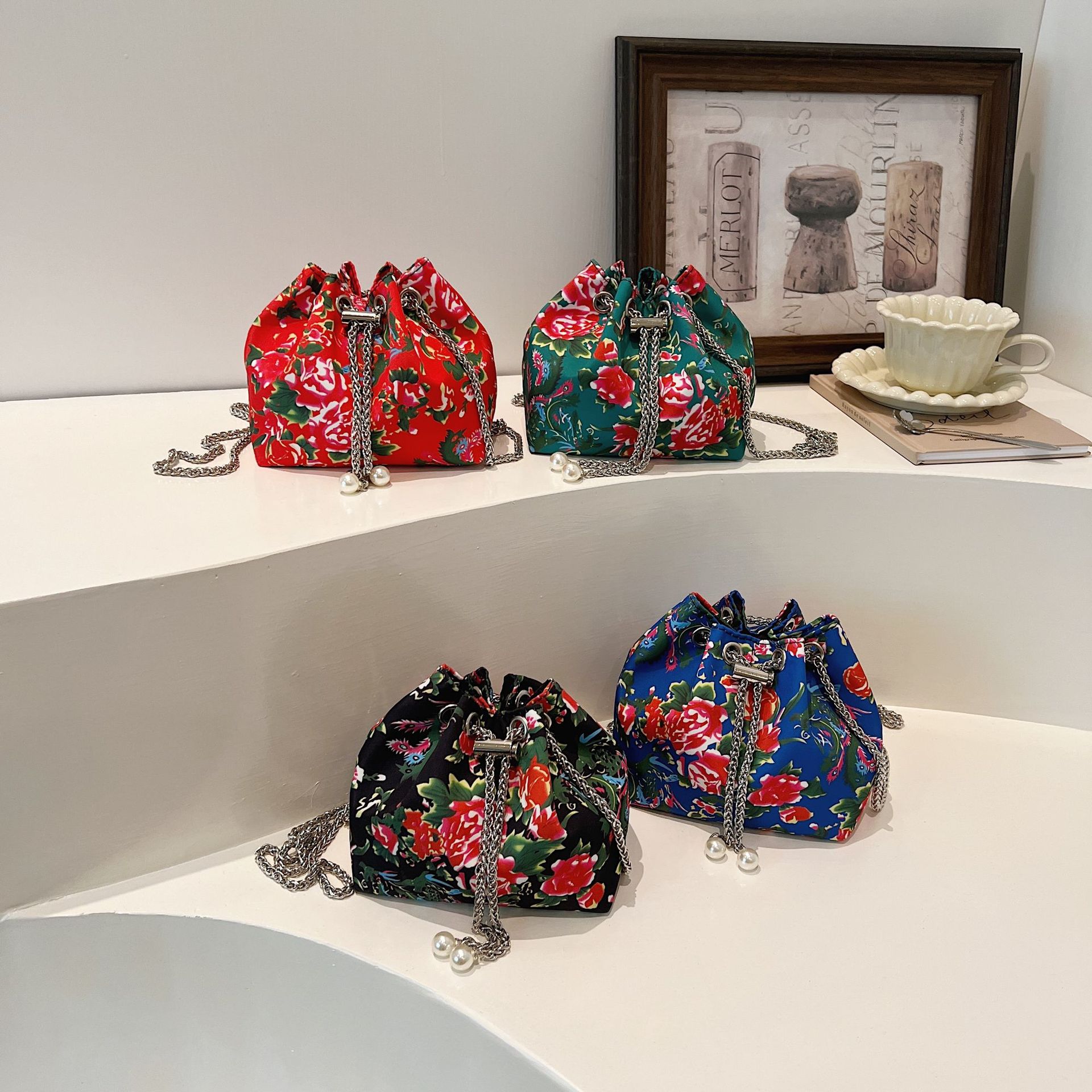 花棉袄潮酷水桶包新款2024春季个性民族风单肩包国潮复古斜挎女包详情64