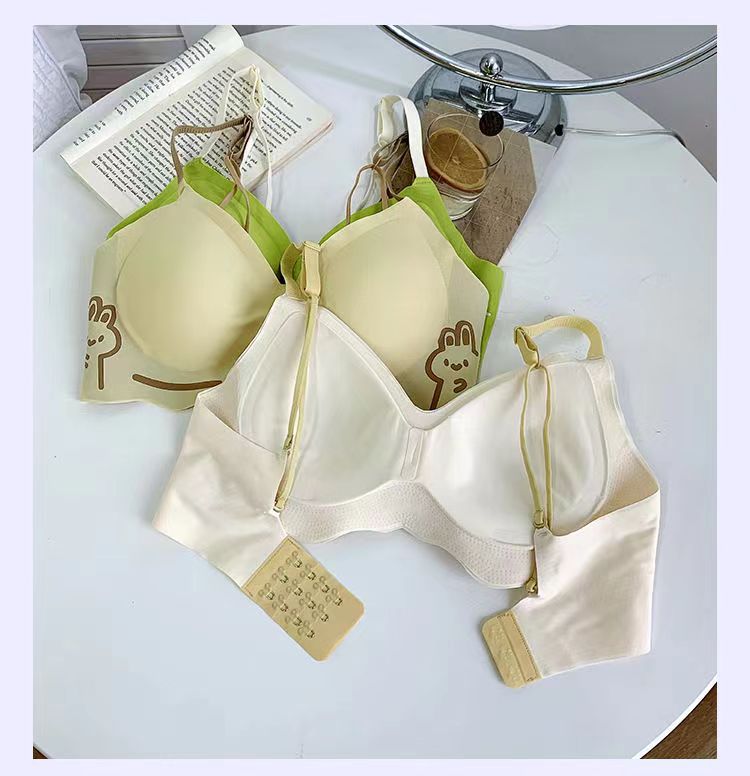 黑甜小兔~可爱无痕内衣女士小胸聚拢收副乳防下垂文胸无钢圈显大详情18