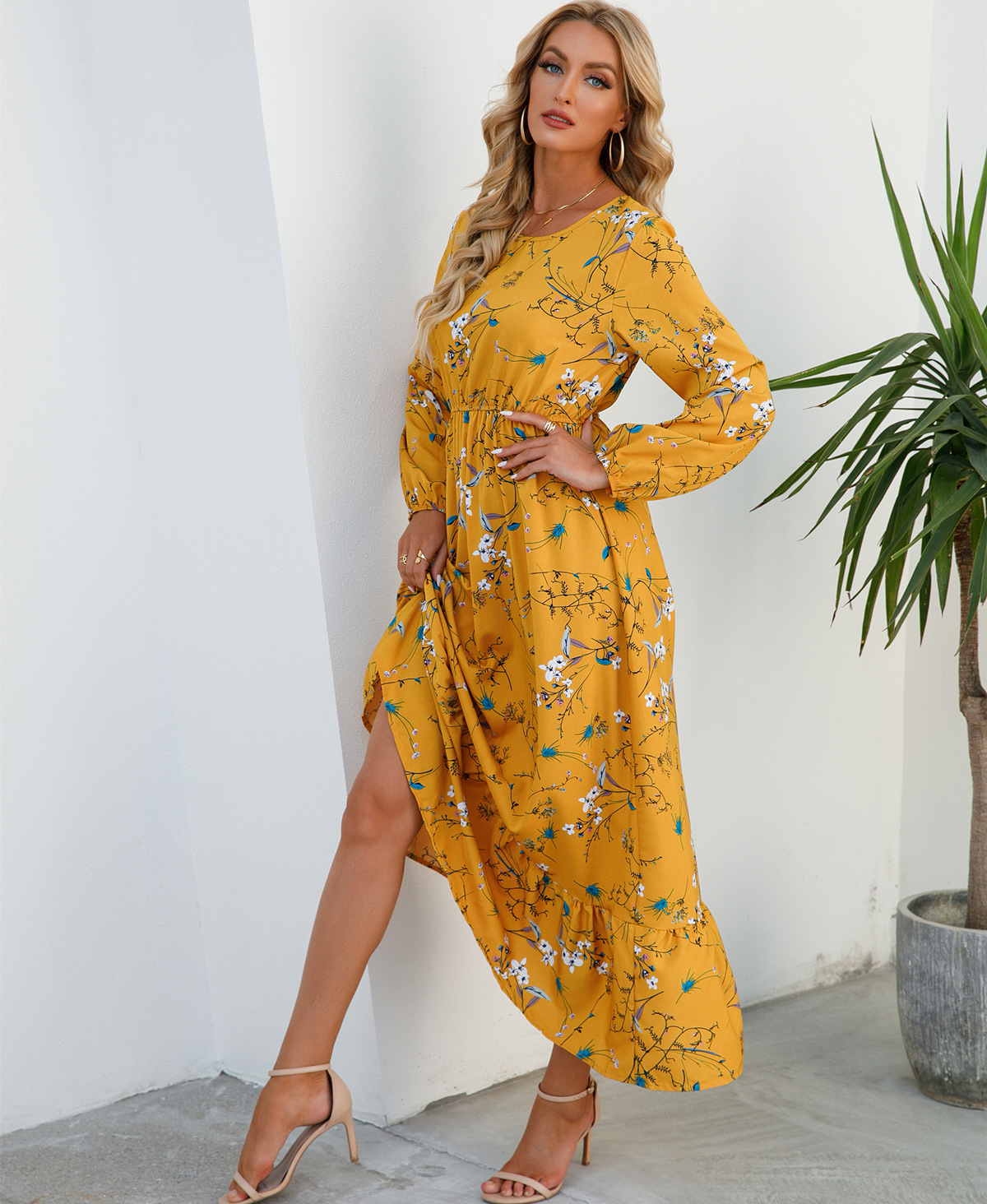 European and American floral long, round-neck, long-sleeved, waist-cinching and slimming dress pic 26