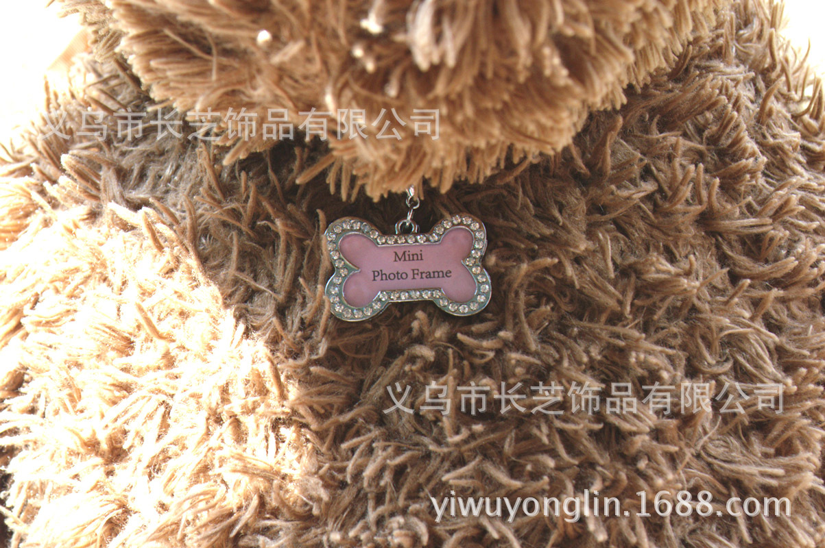 Factory direct supply of cross-border in-stock handwritten heart-shaped dog pendants, pet identity tags, Easter and Christmas diamond-encrusted dog tags pic 19