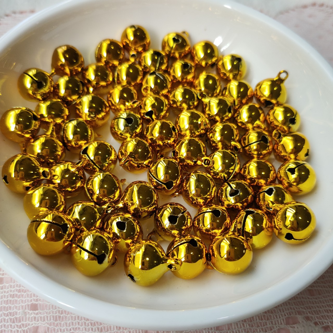 彩色铜铃铛电镀diy饰品服装配件 一字开口金属铃铛厂家批发详情8