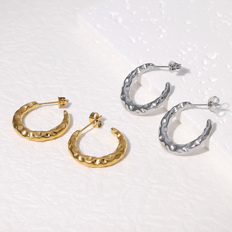 跨境欧美钛钢耳钉女不掉色简约高级感冷淡风耳饰金属感不锈钢耳钉详情11