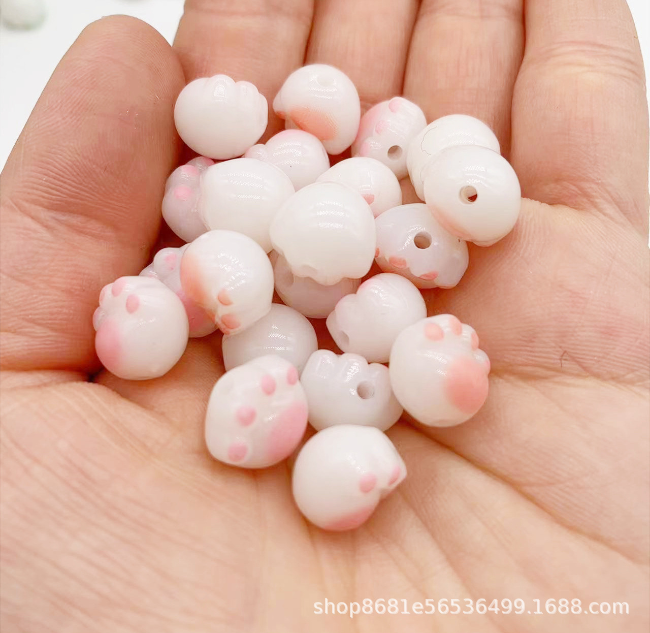 卡通可爱炭烧立体仿菩提猫爪直孔手串珠DIY手链挂件绕指柔材料包详情3