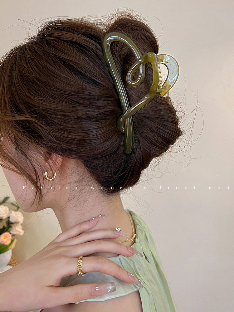 亚克力爱心抓夹女高级感气质鲨鱼夹发夹后脑勺夹子头饰简约发卡春详情4
