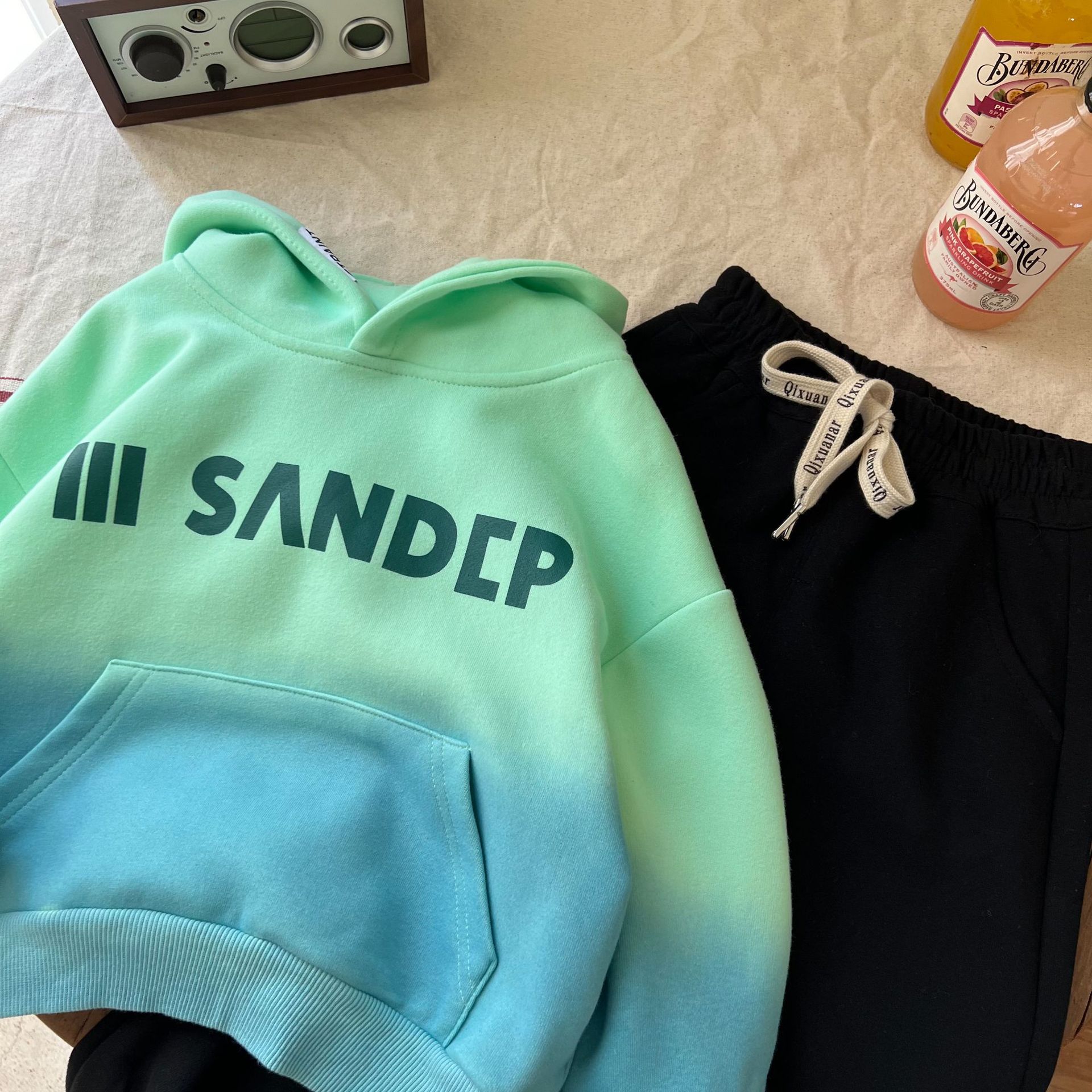 童装2024秋季新款儿童秋款吊染卫衣衫韩版百搭男童连帽卫衣详情12