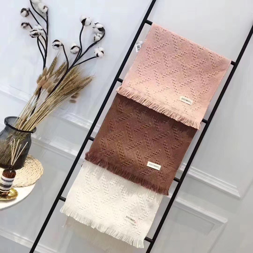 At dusk and dawn, elegant tassels, adult household facial cleansing towels, wedding souvenirs, wedding return gifts pic 2