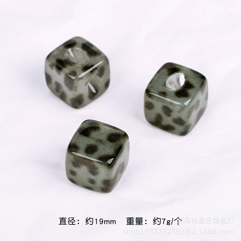 灰色方.jpg