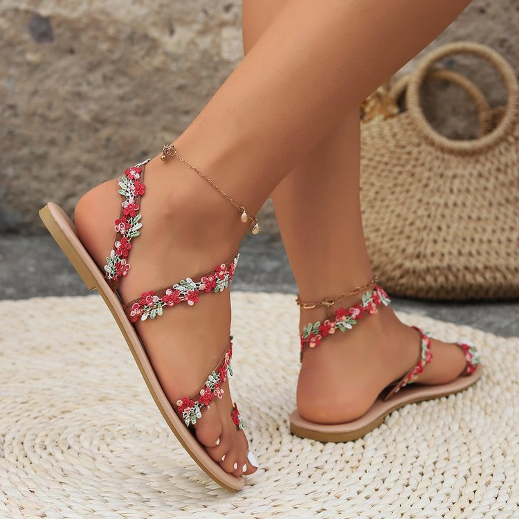 2024夏季新款欧美编带花朵女鞋平底女士大码套趾凉鞋舒适休闲详情6