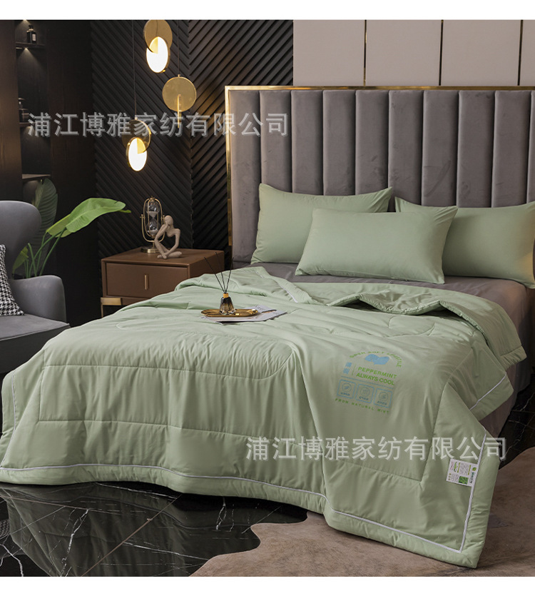 Wholesale high-density woven soy protein fiber summer air-conditioned quilts and reactive printing skin-friendly and breathable summer cooling quilts from the manufacturer pic 16