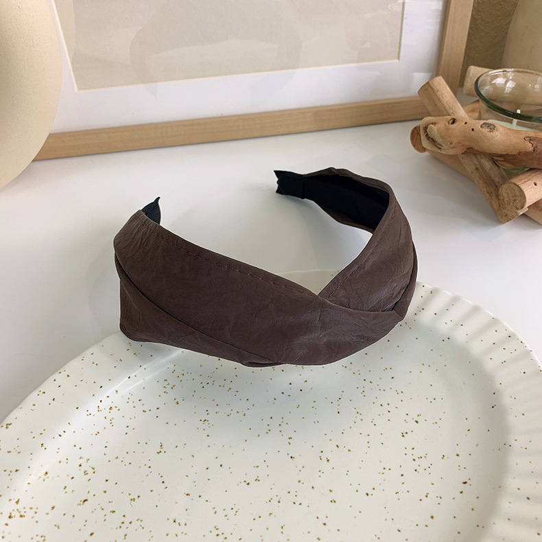 Retro solid color Pu leather wide cross headband, versatile for women, simple hairband for washing face, hair pressure and trendy headwear pic 19