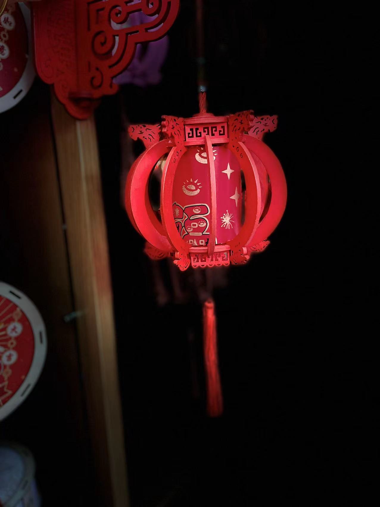 新年手提发光灯笼春节挂饰儿童元宵节礼物手工制作实木复古风宫灯详情4