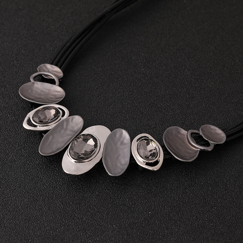 亚马逊外贸新款不规则项链锁骨链女士金属短款复古简约项链批发详情8