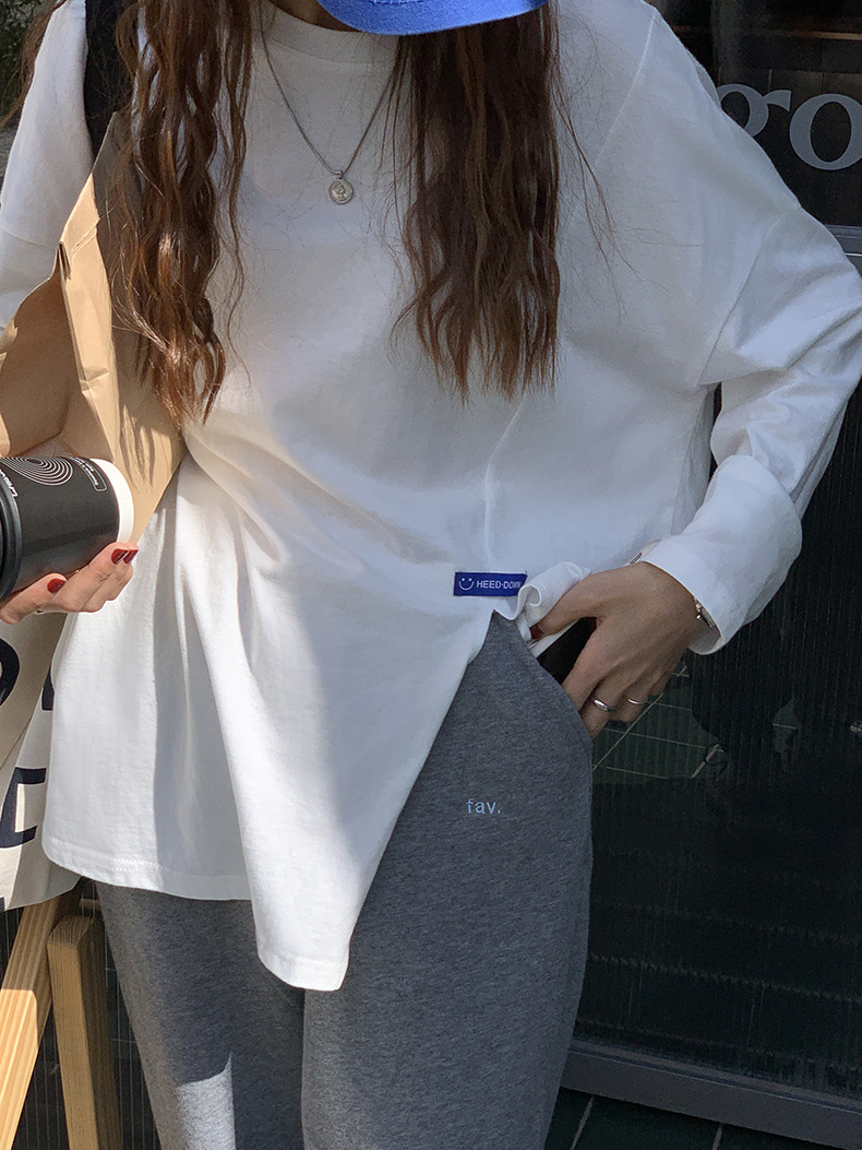 黄峥简约贴标开叉长袖T恤女2022春韩版宽松休闲设计感上衣T85396详情27