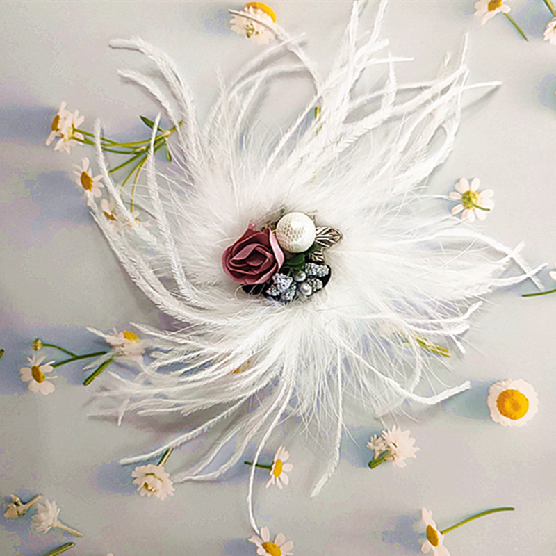 Factory direct sales of new handcrafted ostrich wool, rose diamonds, flower feathers, flower best-selling accessories, clothing accessories pic 2