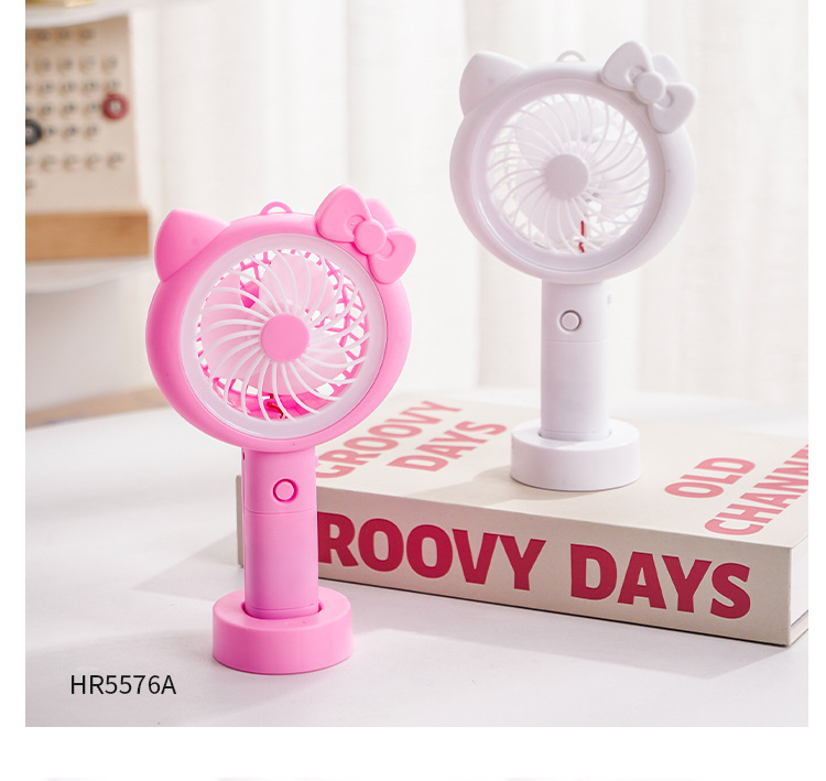 卡通造型手持迷你USB充电风扇 便携式学生宿舍办公桌面用带底座带灯光风扇 创意小风扇静音大风力详情6