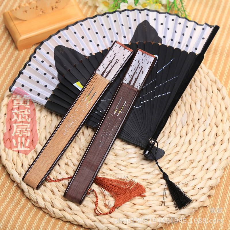 烤漆柄手绘猫扇日本女生竹叠折扇卡通龙猫扇真丝创意日式工艺扇详情6