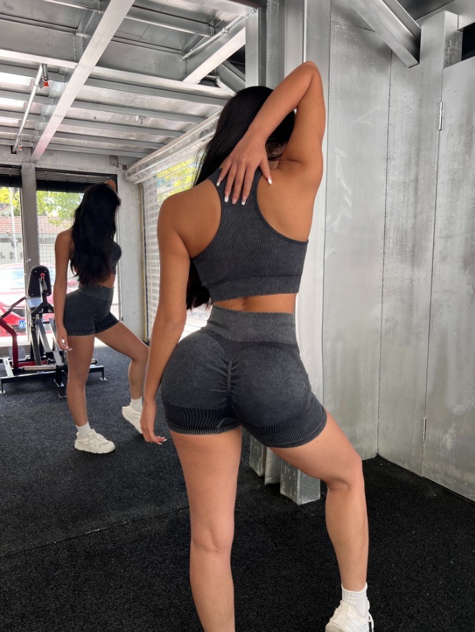 跨境显瘦运动套装女时尚修身磨砂瑜伽服文胸短裤跑步健身服定制详情8