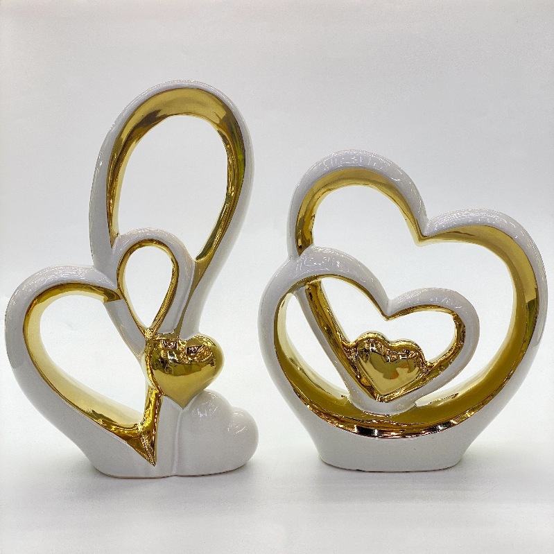 Apple ornaments, creative vases, ceramic ornaments, European-style electroplated gold handicrafts, home decoration ornaments, modern and simple couple ornaments, ceramic handicrafts, business wine cabinet decoration, wedding room decoration, wedding gifts pic 4