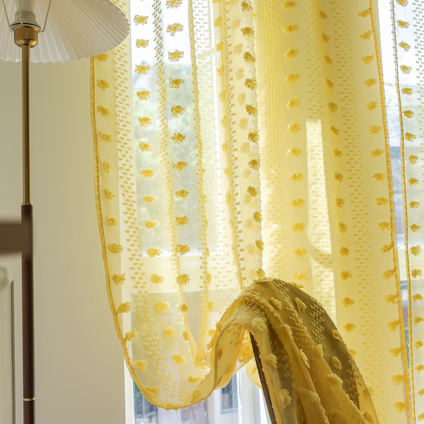 Cross-border best-selling Instagram influencer finished yellow niche light and thin window screen for living rooms and bedrooms. Manufacturer pic 60