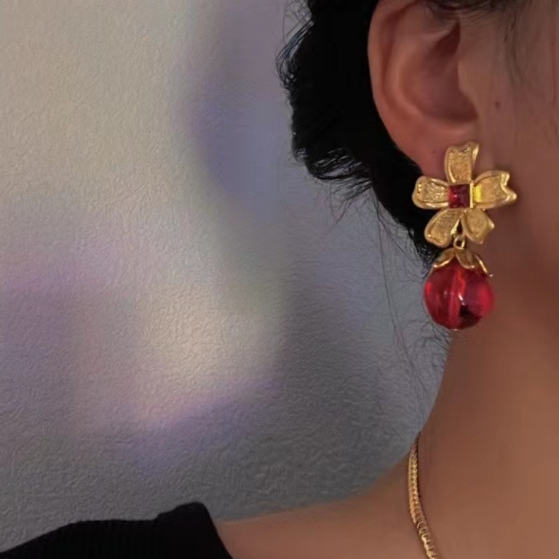 法式复古少女耳钉气质中古vintage粉色小众设计感耳环女复古耳饰详情23