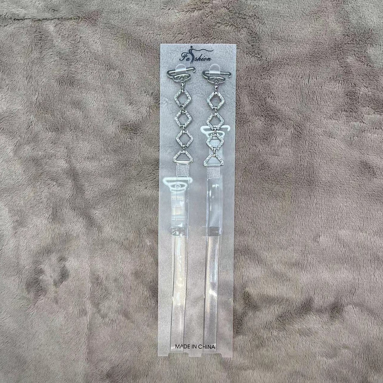 新款水钻合金扣隐形肩带 透明内衣带 胸罩带子 可外露美背 时尚肩带 其他分类 高级感内衣配件 轻盈舒适无痕设计详情3