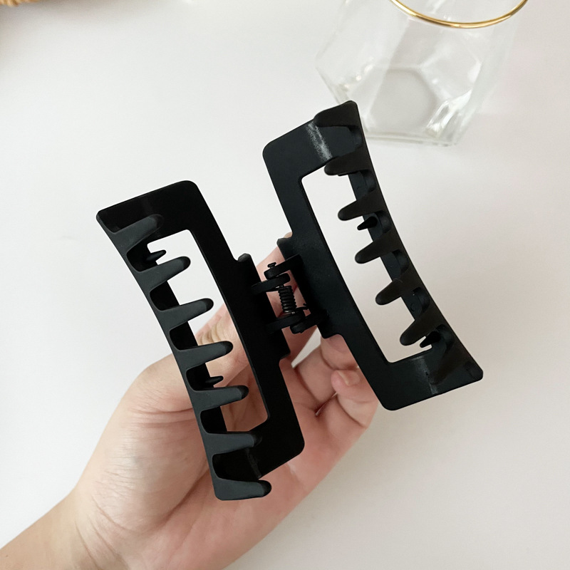 13CM curly hair clip, large hair volume, Korean-style ponytail hair accessory, high-end shark clip wholesale in Yiwu pic 43