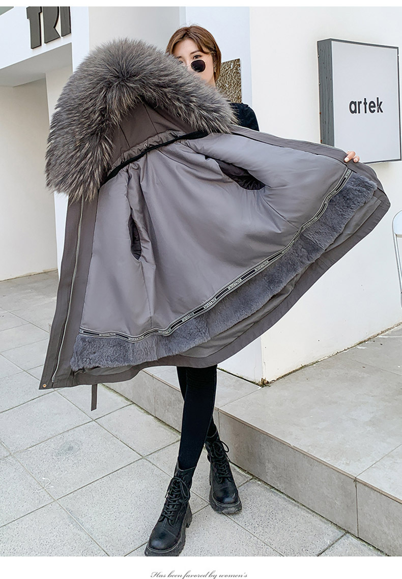 The real photographer overcomes the short and petite girl with a detachable inner liner made of rex rabbit fur 貉子 fur collar haining fur coat for winter pic 12