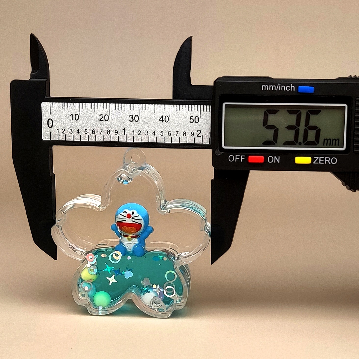 创意亚克力入油流沙瓶蓝色卡通钥匙扣香水汽车配饰桌面摆件饰品详情7