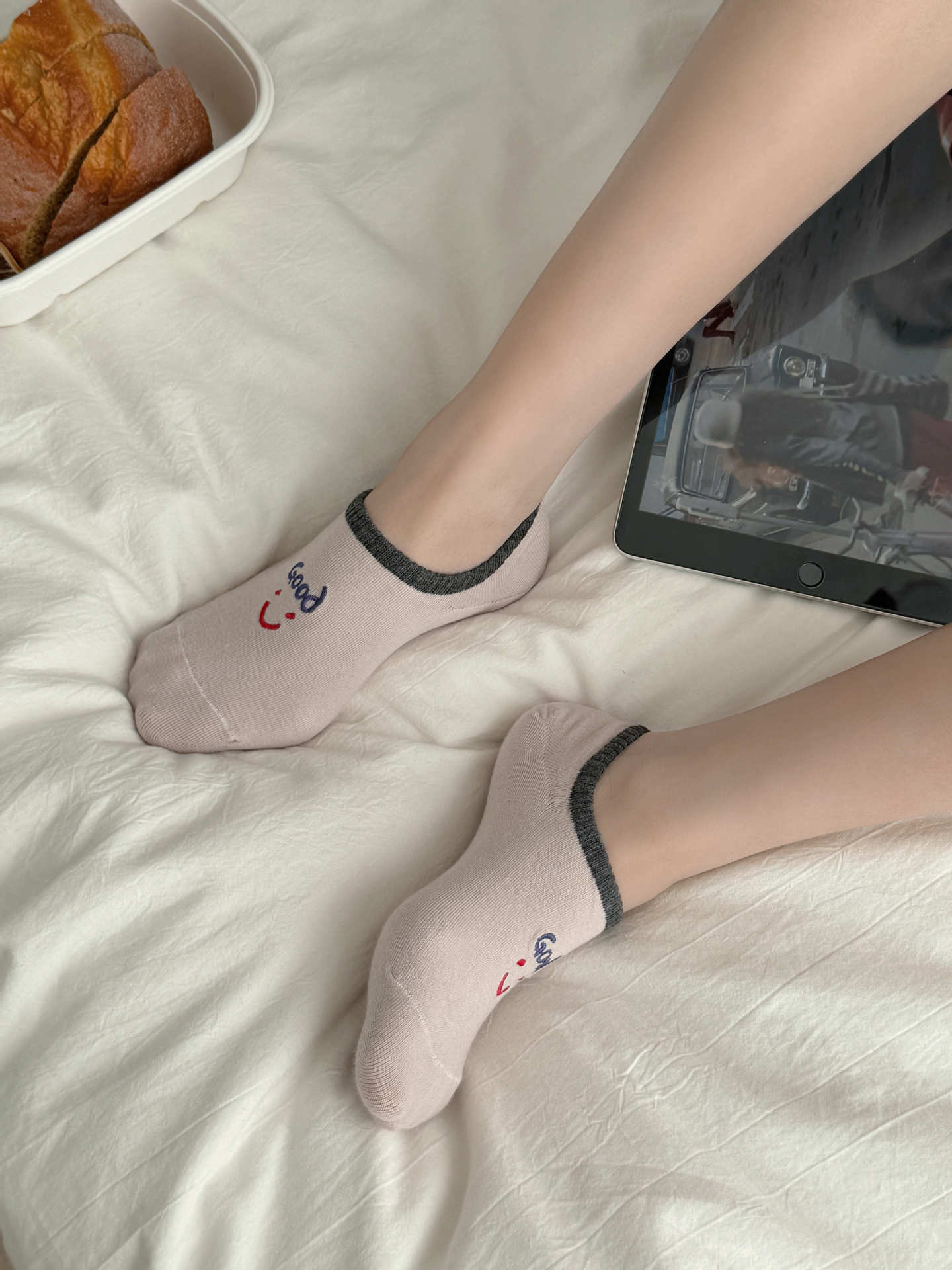 袜子女 春夏款刺绣笑脸字母精梳棉不掉跟时尚潮流ins可爱隐形船袜详情7