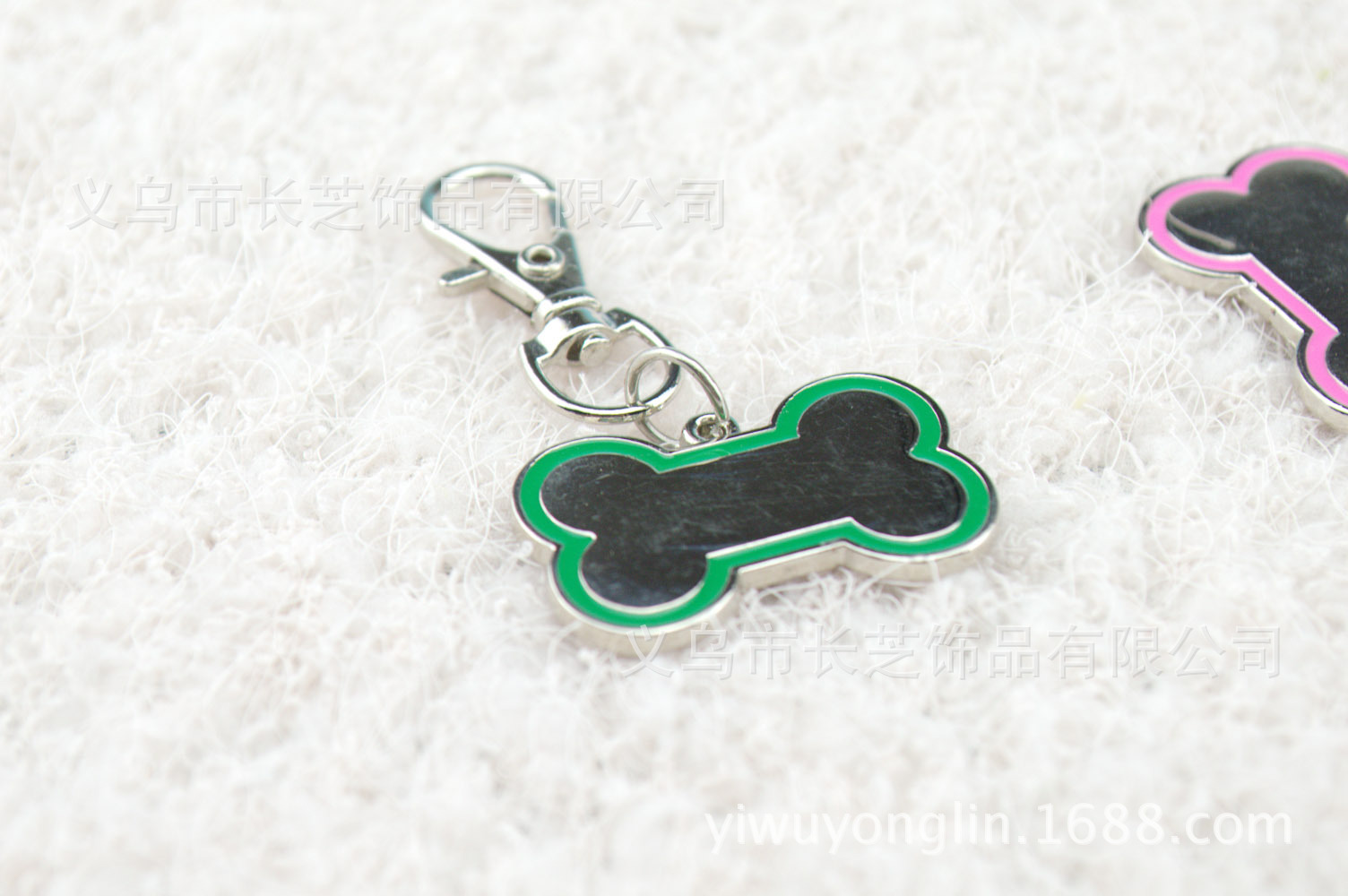 Wholesale small pet accessories, oil drip, bone identity plates, zinc alloy pet dog supplies, laser-available pic 10