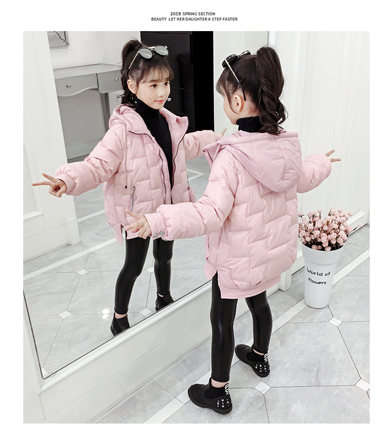 2022 New style of winter cotton-padded clothes for girls: Stylish and casual cotton-padded clothes for little girls, thickened Korean version for big kids to wear outside in winter pic 22