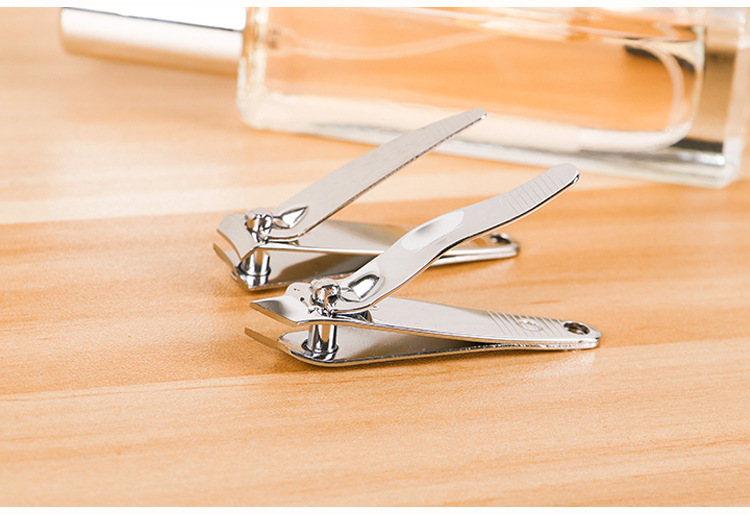 Factory direct sales of 7-piece nail tool zipper bags, nail covers, decoration nails, beauty care products in stock, nail clipper sets pic 9